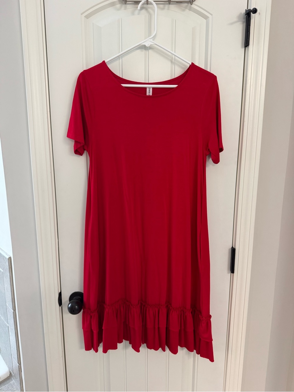 Red Ruffle Hem Short Sleeve Dress